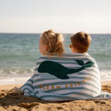 Little Dutch Ręcznik plażowy Seashells and Stripes Surf Blue