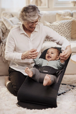 BABYBJORN - leżaczek BALANCE SOFT COTTON - Czarny / Ciemny Szary