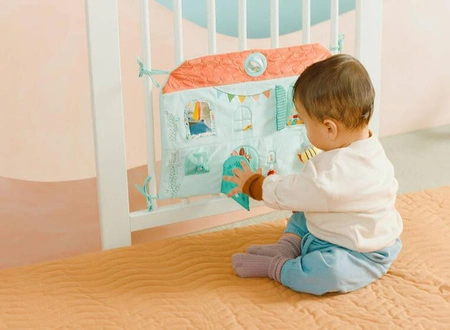 LILLIPUTIENS Miękka tablica aktywizująca do zabawy Domek Sarenki Stelli i Smoka Joe 3 m+