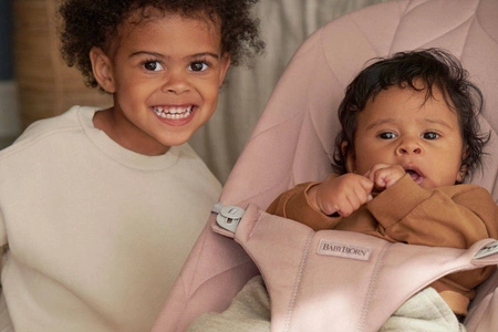 BABYBJORN - leżaczek BLISS COTTON, Petal Quilt, Zgaszony róż