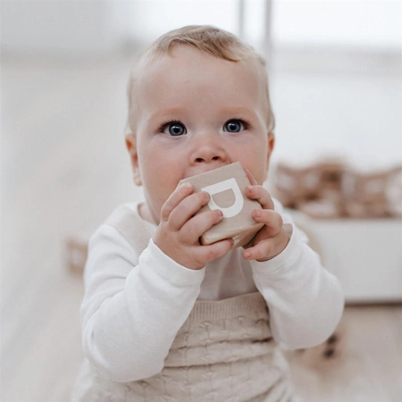 Klocki drewniane z alfabetem, białe, ooh noo