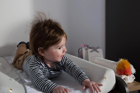 Childhome Pokrowiec na przewijak 70 x 50 cm Gold Dots