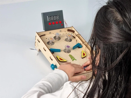 Zrób to sam - AUTOMAT DO GRY W PINBALL 2168