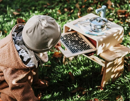 Drewniana kempingowa kuchnia dla dzieci z akcesoriami Tasty Small Foot 12390