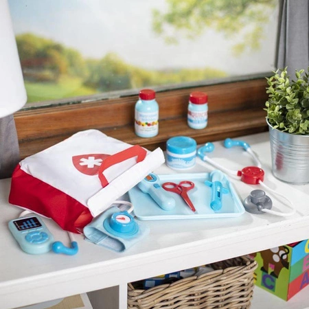 Zestaw lekarski w torbie Get Well Doctor's Kit 18569-Melissa & Doug, mały lekarz