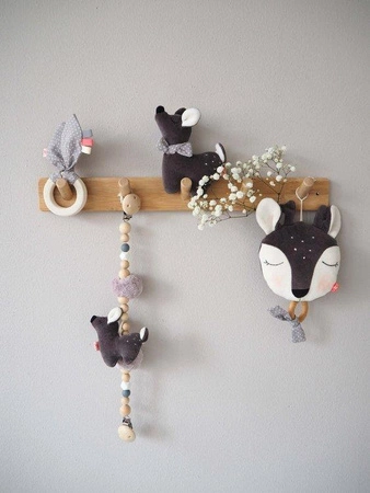 Pozytywka, Jelonek, Kikadu