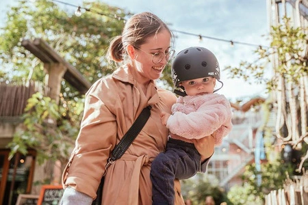 SCOOTANDRIDE Highwaykick 1 Lifestyle 2w1 Jeździk i hulajnoga z zamykanym schowkiem 1-5 lat Zebra