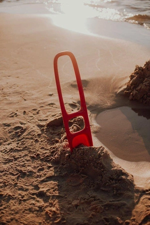 QUUT Łopatka z sitkiem Scoppi Cherry