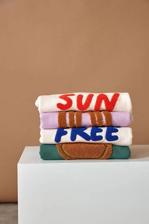 Lassig Bluza z bawełny organicznej GOTS Little Gang Sun milky 2-4 lata