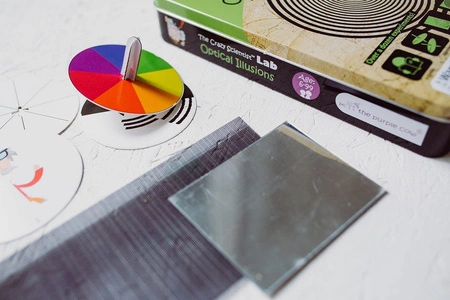 Zestaw do robienia eksperymentów Purple Cow - Iluzje optyczne