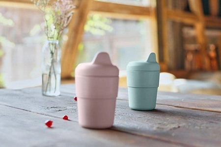 Kubek z silikonową pokrywką z dziubkiem Little Chums Mysz