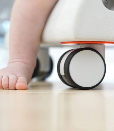 MODU - cztery obrotowe koła, czerwone