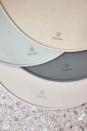 PALOPA Mata pod miskę dla psa Loua granule taupe