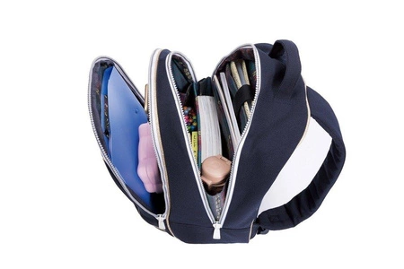 Plecak James, Złoty Jednorożec, Jeune Premier