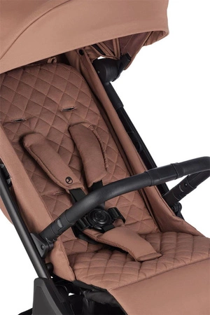 Easywalker Jackey Kompaktowy, samoskładający się wózek spacerowy z torbą transportową Pecan Brown