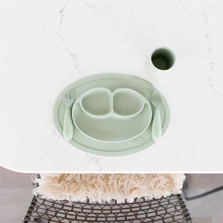EZPZ Komplet silikonowych sztućców Mini Utensils pastelowa zieleń