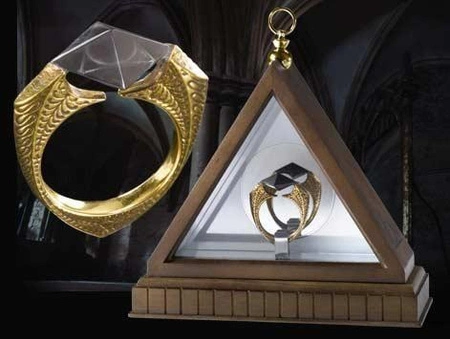 Lord Voldemort´s Horcrux Ring gold-plated Harry Potter 1/1 Replica