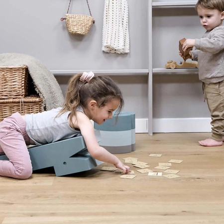 Zabawka zachęcająca do ruchu Krokodyl bObles M Green haze