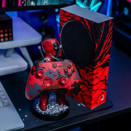 stojak Marvel Deadpool - dźwigając ciężar - (20 cm) wersja 2