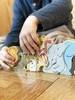 Drewniane puzzle edukacyjne dla dzieci Alfabet figurki zwierząt Small Foot 12465