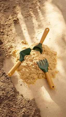 ChildGen, Zestaw zabawkowych narzędzi ogrodowych do ćwiczenia motoryki małej, grabki, szpadel, łopatka, bio plastik