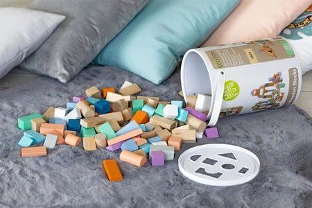 Drewniane klocki 100 szt wiaderko + sorter Ecotoys