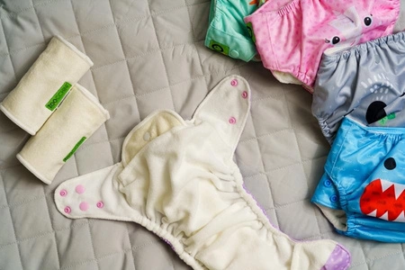 Zoocchini Pieluszka wielorazowa AIO z 2 wkładami Jednorożec