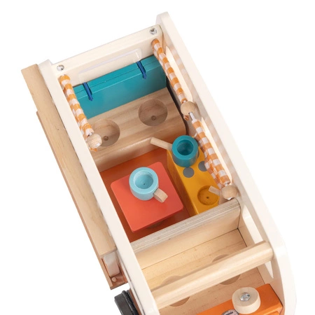 Drewniany minivan z wyposażeniem 632444