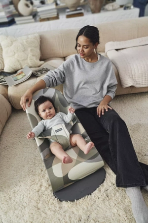 BABYBJORN - leżaczek BLISS COTTON, Khaki/Green Print