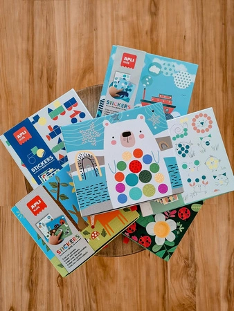 Zestaw z naklejkami Apli Kids - Miś