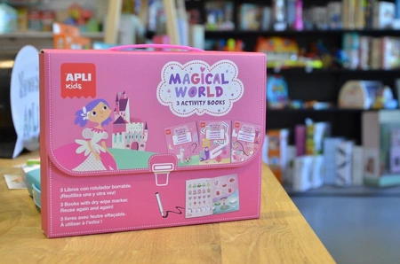 Teczka małego artysty z 3 książeczkami Apli Kids - Magiczny Świat