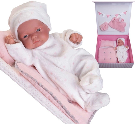 Lalka Pitu z pościelą i ubrankami Antonio Juan 84094