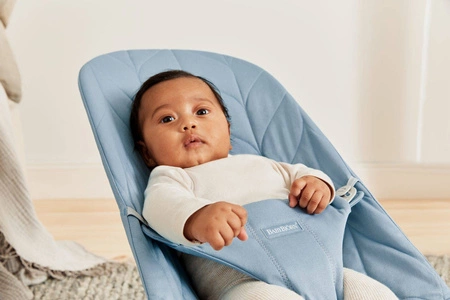 BABYBJORN - leżaczek BLISS COTTON, Petal Quilt, Niebieski
