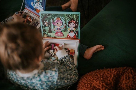 Magnetyczna układanka Świat baśni Magnetibook 3-8 lat, Janod