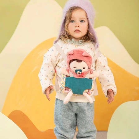 Lilliputiens Lalka dzidziuś w nosidełku i z czapeczką Jeanne 18 m+