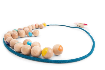 BS Toys, sensoryczna gra - Nawlekanka gąsienica