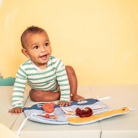 Lilliputiens Miękka tablica aktywizująca samochód Piesek Jules 3 m+