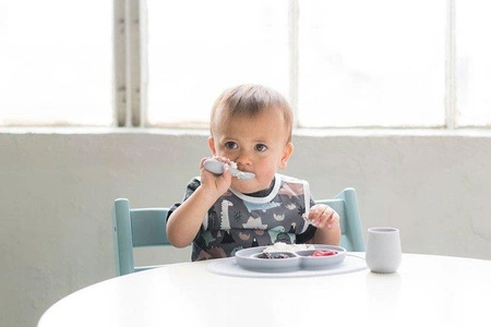 EZPZ Silikonowa łyżeczka Tiny Spoon 2 szt. pastelowa szarość