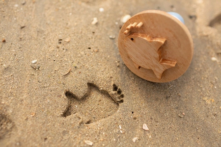 BS Toys, Zestaw drewnianych stempli na piachu