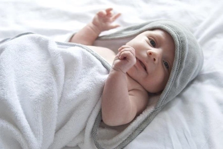 Juddlies Bambusowy Ręcznik z Kapturem Pink