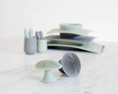 EZPZ Silikonowa myjka czyścik do naczyń bez bakterii szary