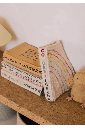 Książka sensoryczna Animals, Lorena Canals