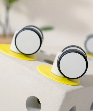 MODU - cztery obrotowe koła, żółte