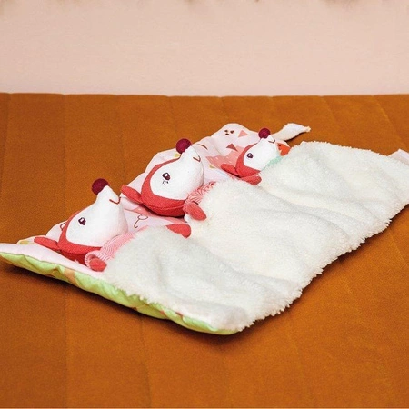 LILLIPUTIENS Mini - przytulanki rodzina lisków z rozkładaną matą Lisiczka Alice 2 lata+