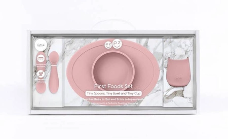 EZPZ Komplet pierwszych naczyń silikonowych First Foods Set pastelowy róż + kubeczek Tiny Cup GRATIS pastelowy róż