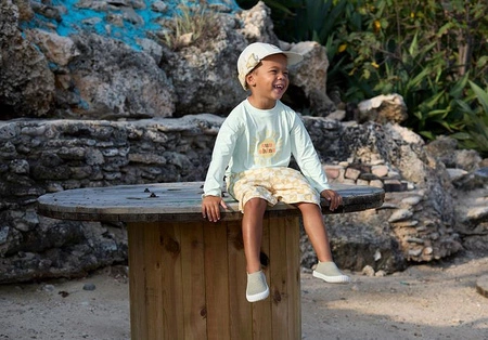 Lassig Czapka z filtrem UV80 z daszkiem i osłoną karku Splash & Fun Krata vanilla/sea salt, rozm. 52/53