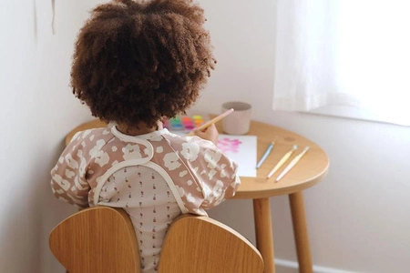 Beaba Śliniak 2w1 z odpinanym długim rękawem Savannah bloom