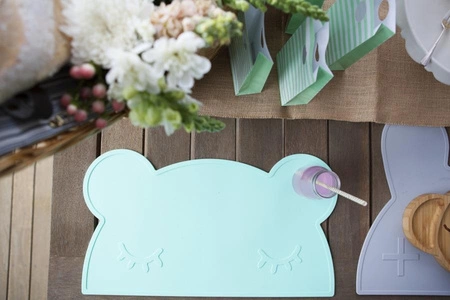 Silikonowa podkładka Miś We Might Be Tiny - Minty Green