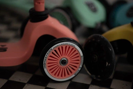 Zestaw Kask + SCOOTANDRIDE Highwaykick 1 2w1 Jeździk i hulajnoga 1-5 lat Peach