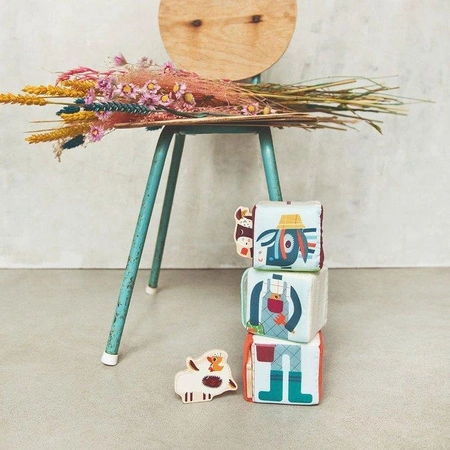 LILLIPUTIENS Zestaw 3 kostek aktywizujących wielofunkcyjnych z ukrytymi elementami Farma 18 m+